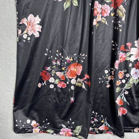 La Mode Black Floral Sleeveless Top Size Small - Picture 8 of 14
